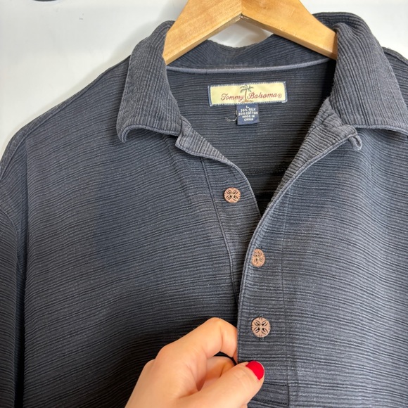 Tommy Bahama Men's Silk Polo Shirt - Picture 7 of 8